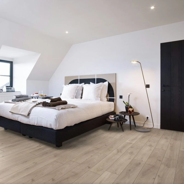 Crush Brown Natural - BerryAlloc Ocean+ Laminate
