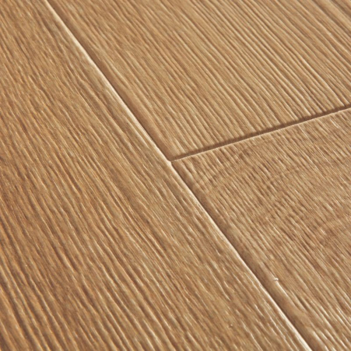 Desert oak warm natural Quick Step Majestic Laminate