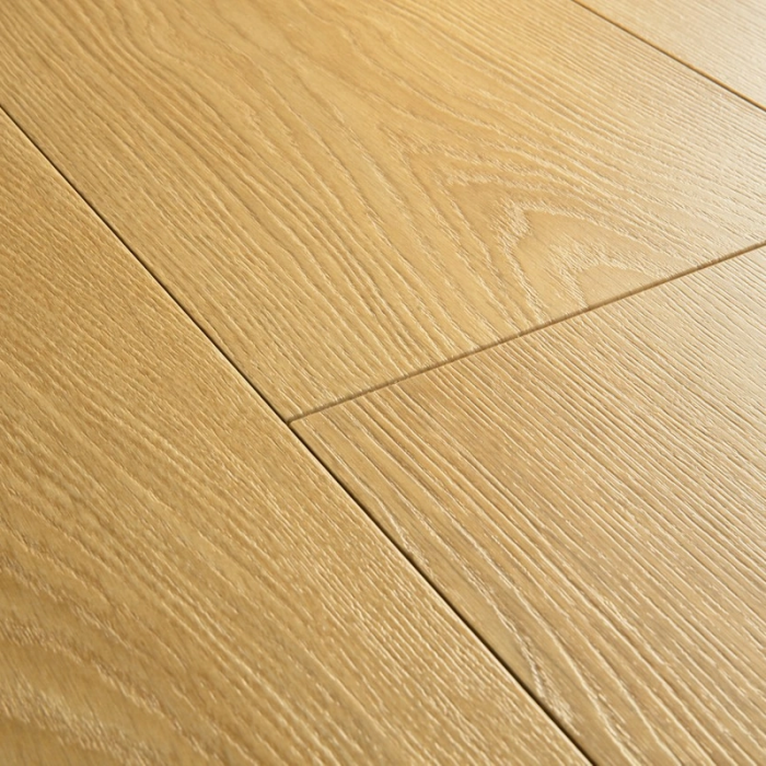 Chestnut Glow Oak - Pergo Lillehammer UC / Lillehammer Pro UC Laminate