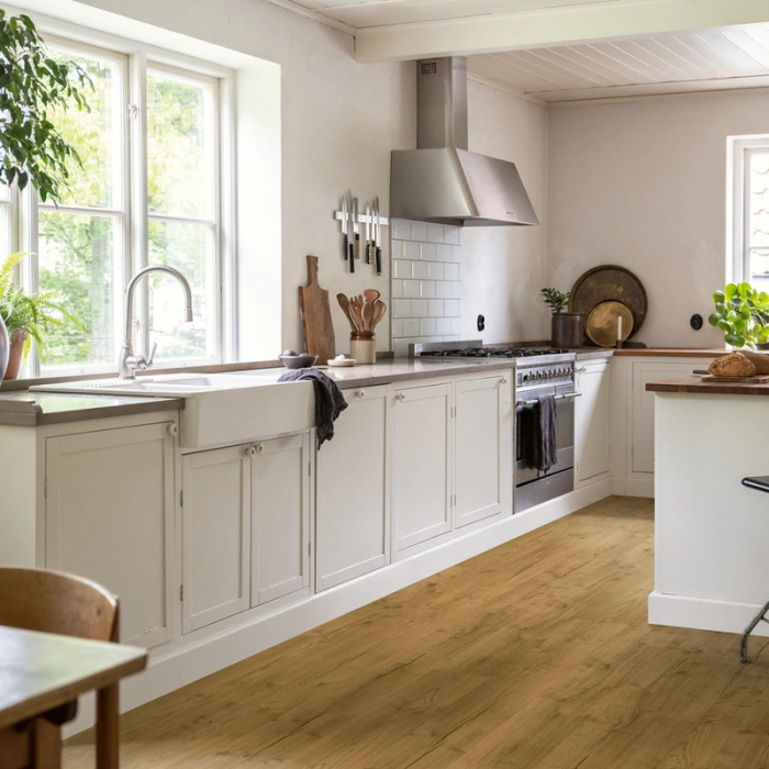 Light Cabin Oak - Pergo Namsen Pad Pro Click Vinyl