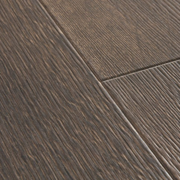 Desert oak brushed dark brown Quick Step Majestic Laminate