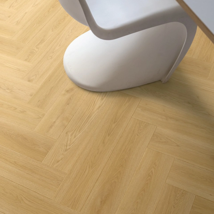 Warm Norwegian Oak - Pergo Vorma Pad Pro Click Vinyl