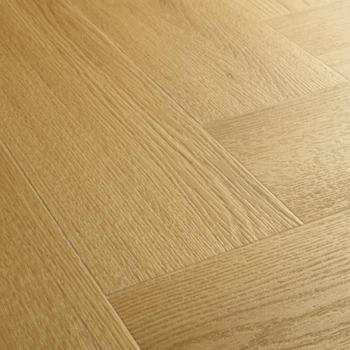 Warm Norwegian Oak - Pergo Vorma Pad Pro Click Vinyl