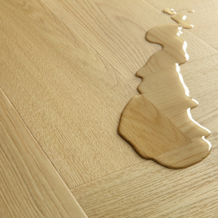 Natural Norwegian Oak - Pergo Vorma Pad Pro Click Vinyl
