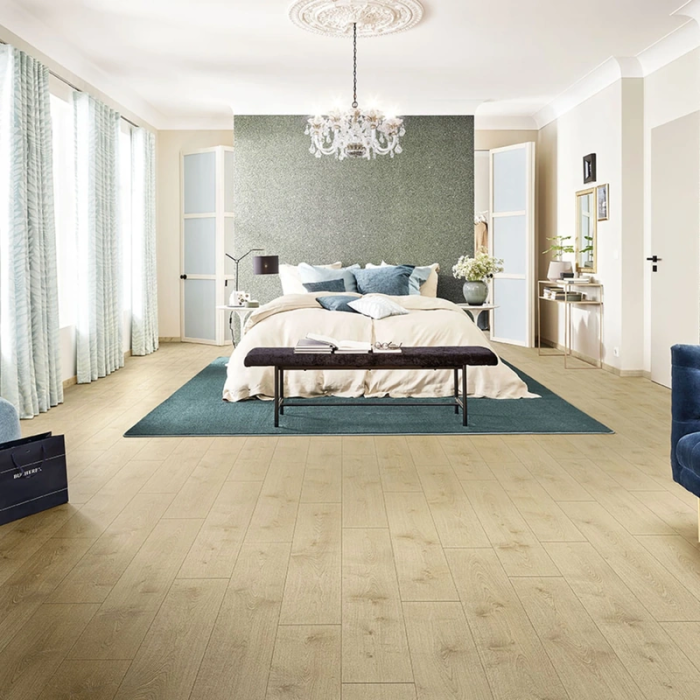 Oak Tradition Sand - JOKA Manhattan City 432 Laminate