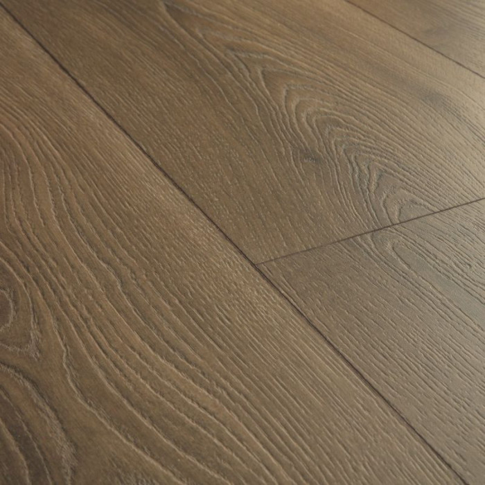 Warm Brown Oak - Classic Quick Step Laminate